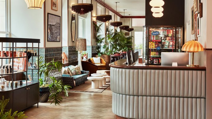THDTLA Lobby